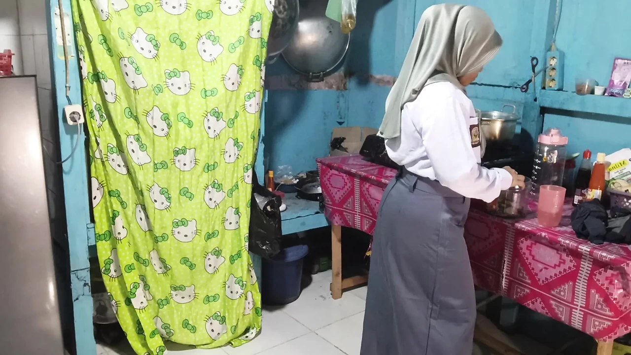 Sister-in-law Is About To Go To School