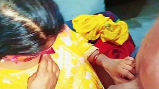 Bokep India: Bhabhi Ketat Digoyang Dari Belakang Sambil Merintih Dalam Bahasa Hindi