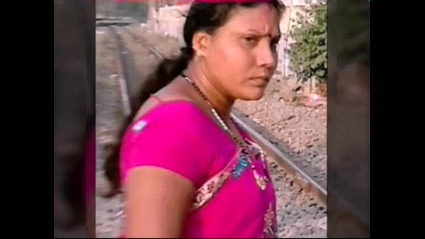 Tante Desi Gand Besar – Aku Tusuk Dalam-dalam
