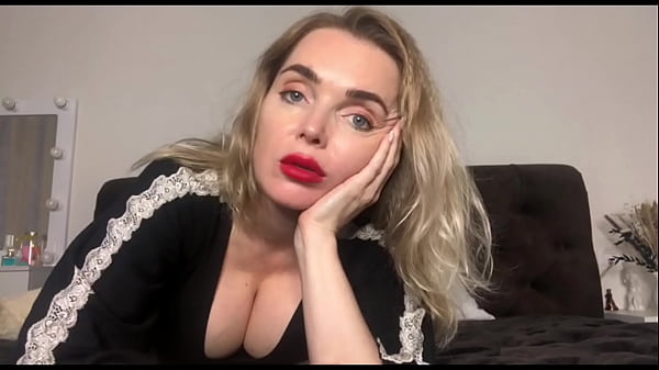 Annette Milf, Si Ibu Tiri Panas, Menggoda Dengan Video Mesum Untuk Anak Tirinya Saat Sang Ayah Sibuk Bekerja