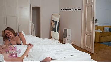 Anak Tiri Lihat Ibu Tiri Shalina Devine Ngentot Suaminya Sampe Crot Dalem