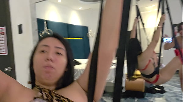 Menggoda Ibu Tiriku Dari Tiongkok Di Hotel Murahan