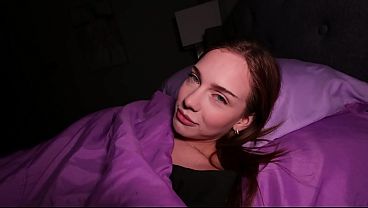 Ngebed Bareng Adik Tiri, Venus Vixen Bikin Malam Makin Panas
