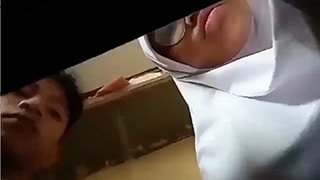 Bokep Indo Skandal Abg Sekolah Grepe-grepe Mesum Di Kelas, Mulus Dan Liar
