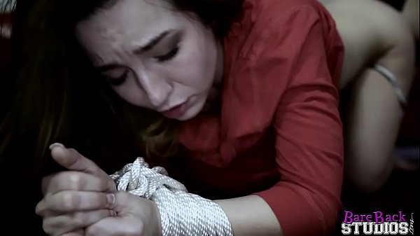 Bambi Brooks Ngencengin Anak Tiri Gue Sampe Meringis