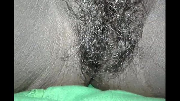 4 Desi Cewek Lesbian Pamer Bulu Memek Basah Kena Goyang