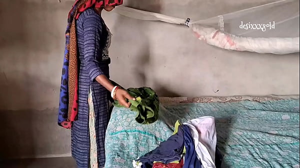 Devar Bhabhi Lagi Kerja Keras, Dia Tau Banget Cara Mainin Kontol Sambil Krim, Video Sex Asli Role Play Hindi Audio.