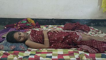 Desi Bhabhi Ko Padosi Ne Ghusa Kar Choda, Maza Aa Gaya