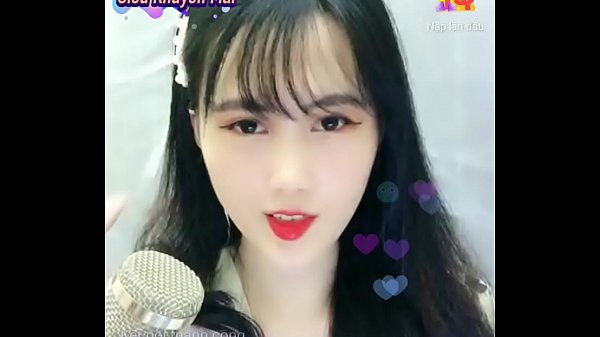 Hotgirl Asia Goyang-goyang Live Di Uplive, Bikin Crot Terus.