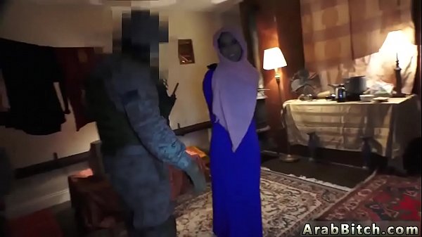Tukang Crot Arab Cina Ekor Babi, Cewek Lokal Siap Digoyang