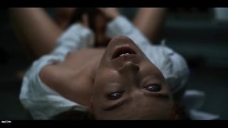 Alien Parasit Pengendali Pikiran Vs Cewek Seksi Hot