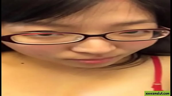 Nonton Cewek Asia Colmek Di Webcam, Video Bokep Amatir Panas Bikin Makin Tegang.