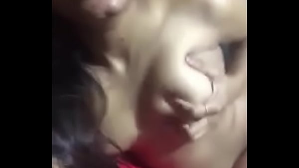 Bini India Lagi Horny, Siap Digoyang
