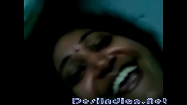 Desi Tante Telugu Tersayang, Mulus Banget Siap Digoyang
