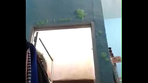 Cewek Indonesia Mandi Di Depan Webcam, Pamer Tubuh Basah Kuyup Bikin Makin Menggoda