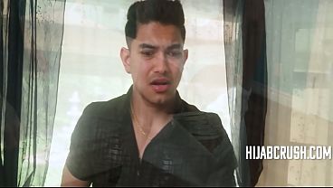 Gadis Arab Minta Pacarnya Latih Dia Keras Biar Suaminya Nggak Cari Istri Lain, Biar Ranjangnya Cuma Milik Berdua.