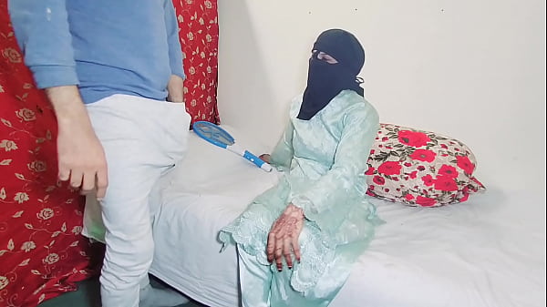 Ngentot Memek Sange Pacar India Montok Dari Belakang, Kontol Gede Masuk Lubang Pantat, Sambil Ngomong Jorok Bahasa Hindi Bikin Makin Nikmat