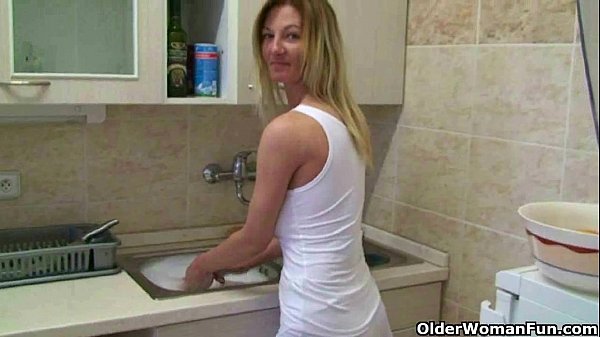 Ibu Buat Video Colmek Di Rumah