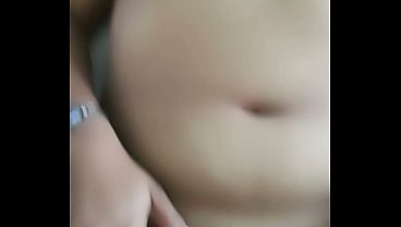 Selingkuh Ngentot Bini Orang, Nikmatin Pelukan Basahnya