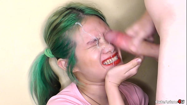 Cewek Colok Kontol & Ngentot Ayah Tirinya Demi Follower Tambah Banyak!