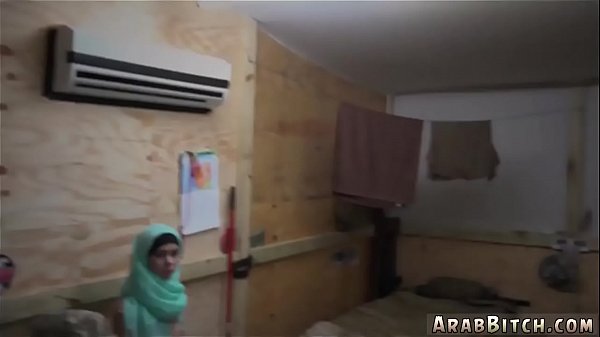 Operasi Pussy Run: Pertama Kali Ngentot Arab Di Pantat!