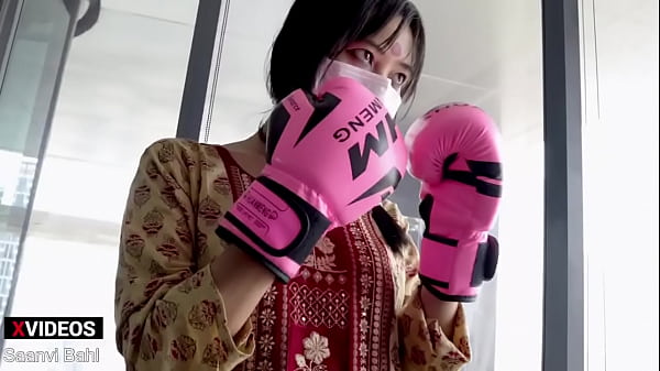 Gadis Petarung Ufc Desi Pukul Kayak Ahli, Bikin Mulus Sampe Grogi