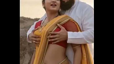 Desi Bhabhi Saree Nungging, Nyemek-nyemek, Ciuman Panas