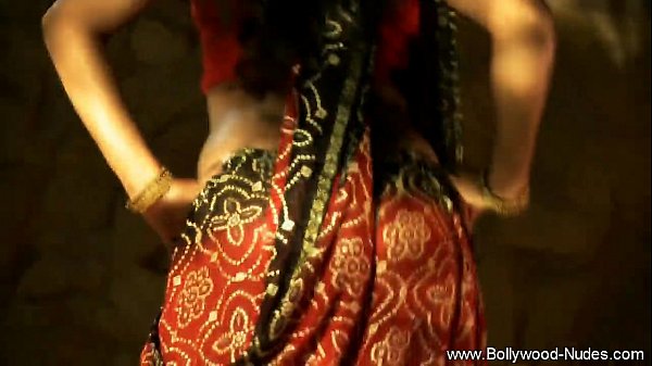Tarian Si Gadis Cokelat, Gerakan Menggoda Yang Bikin Liar