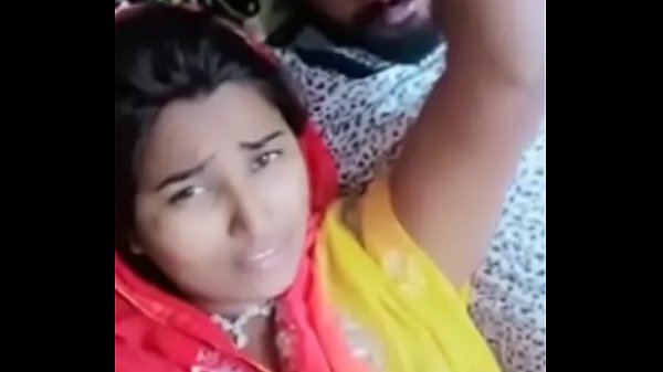 Desi Cewek Seksi Bikin Ngiler, Siap Bikin Lo Makin Greget.