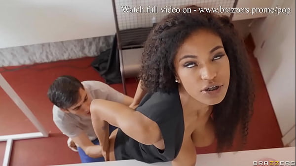 Tonton Penuh Di Www.brazzers.promo/pop – Tina Fire / Brazzers  / Crot Di Pop Corn, Jilat Memek, Ngentot Lubang Pantat