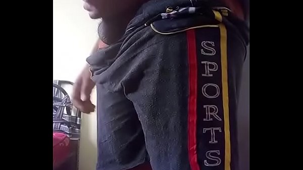Tarian Buka Baju Paling Panas Ala India, Bikin Ngiler!