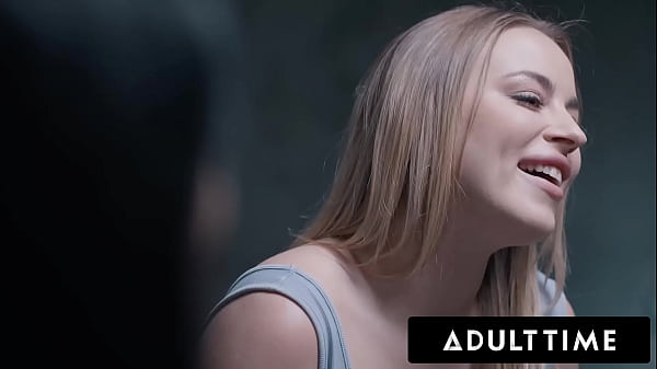 Waktu Dewasa – Janda Sex Keras Anna Claire Clouds Godain Polisi Saat Interogasi, Berujung Ke Nge-seks Brutal!