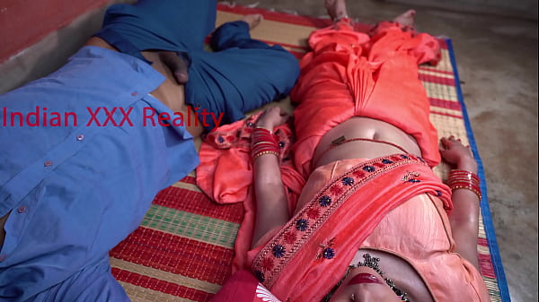 Bokep India Super Hot Mami Tiri Dan Anak Tiri Bergairah