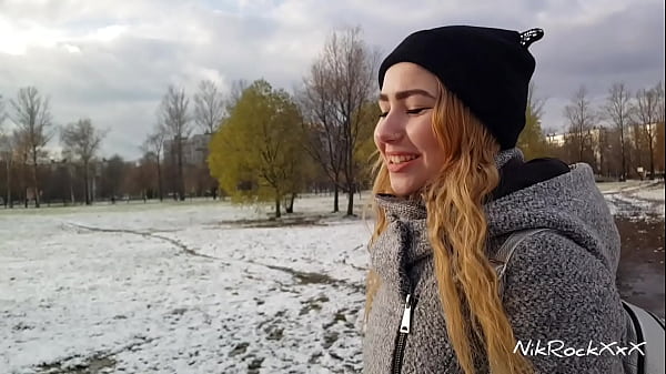 Bella Mur Digojlok Habis Demi Duit! Pickup Ala Rusia Yang Bikin Nafsu Naik!