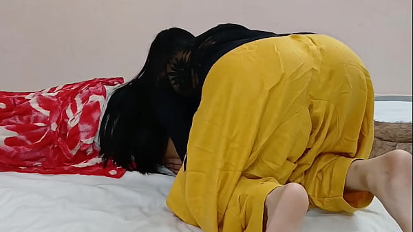 Bhabhi Yang Haus, Memeknya Ketat Lagi Basah, Ngewe Dalam Video Sex Hindi